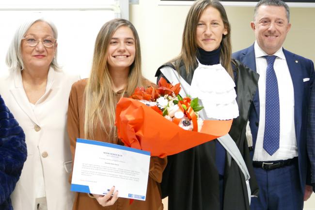 Confcommercio provincia di Cuneo e Terziario Donna nazionale premiano una laureata in ricordo di “Aurelia Della Torre”